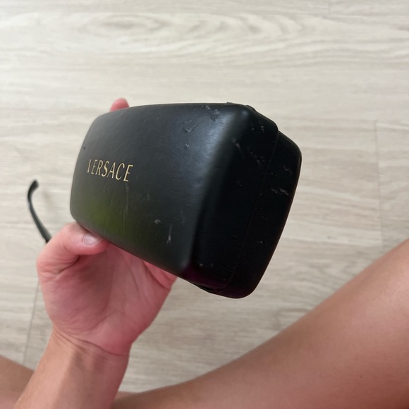 Versace sunglasses - Picture 4 of 4